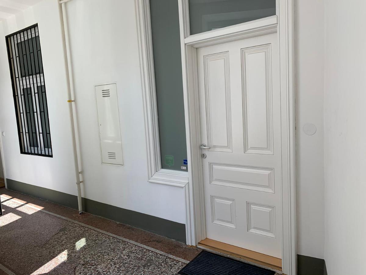 Pink Grapefruit City Condo Вена Экстерьер фото